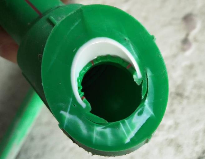 PPR沒有焊成雙眼皮會漏水嗎？截斷后我震驚了！